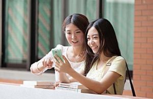 免费看美女部位隐私直播是真的吗!-趣丸网