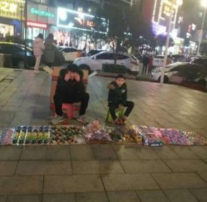 适合冬天摆摊的小生意10个！-趣丸网